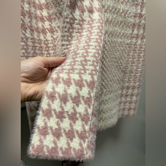 Pink houndstooth pea coat - Picture 4 of 7